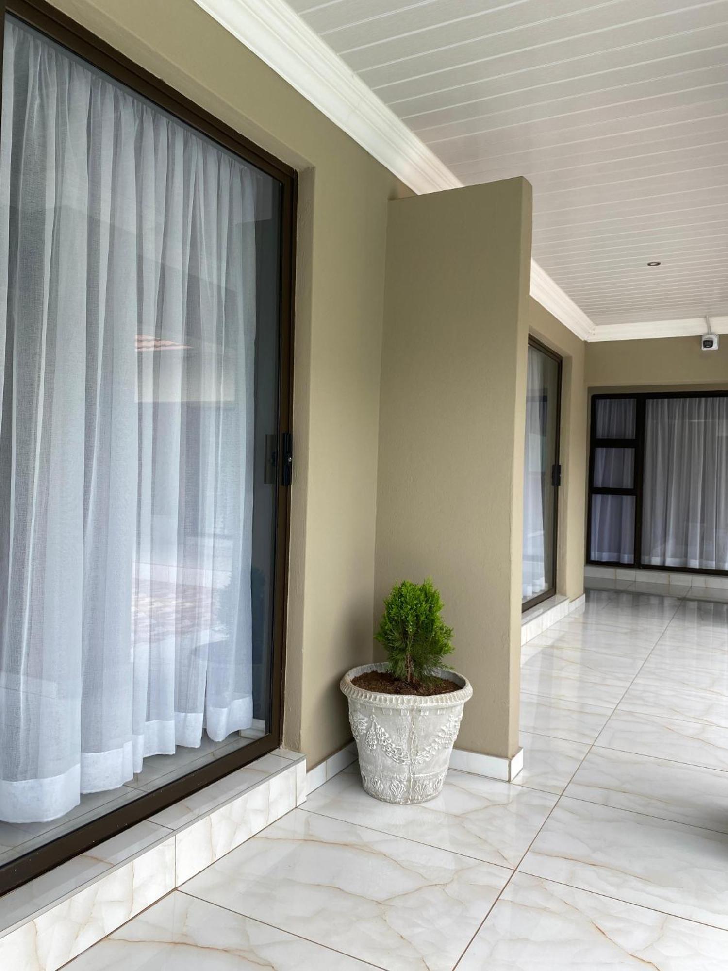 The Fine Line Lodge Pretoria-Noord Buitenkant foto