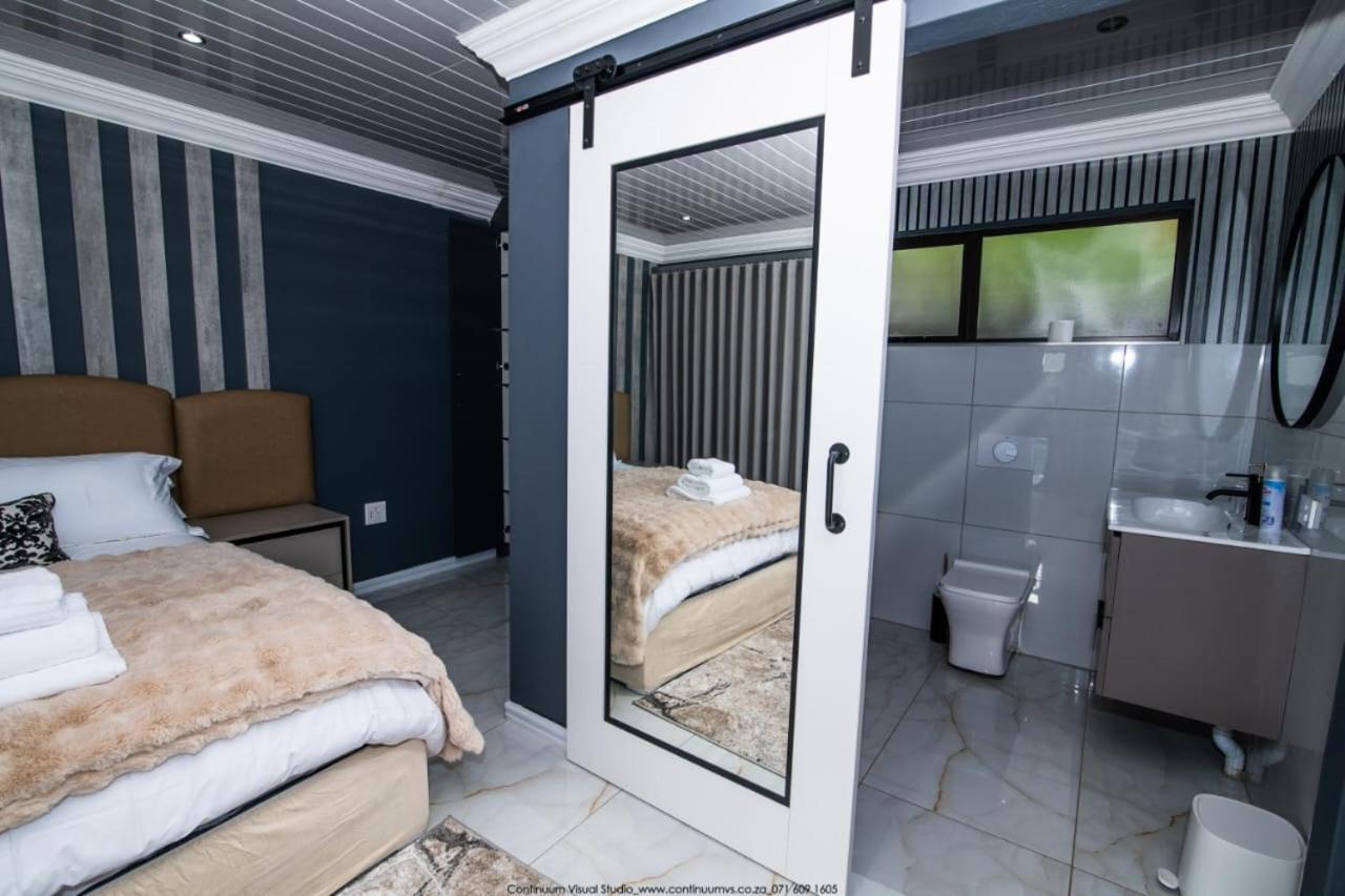 The Fine Line Lodge Pretoria-Noord Buitenkant foto